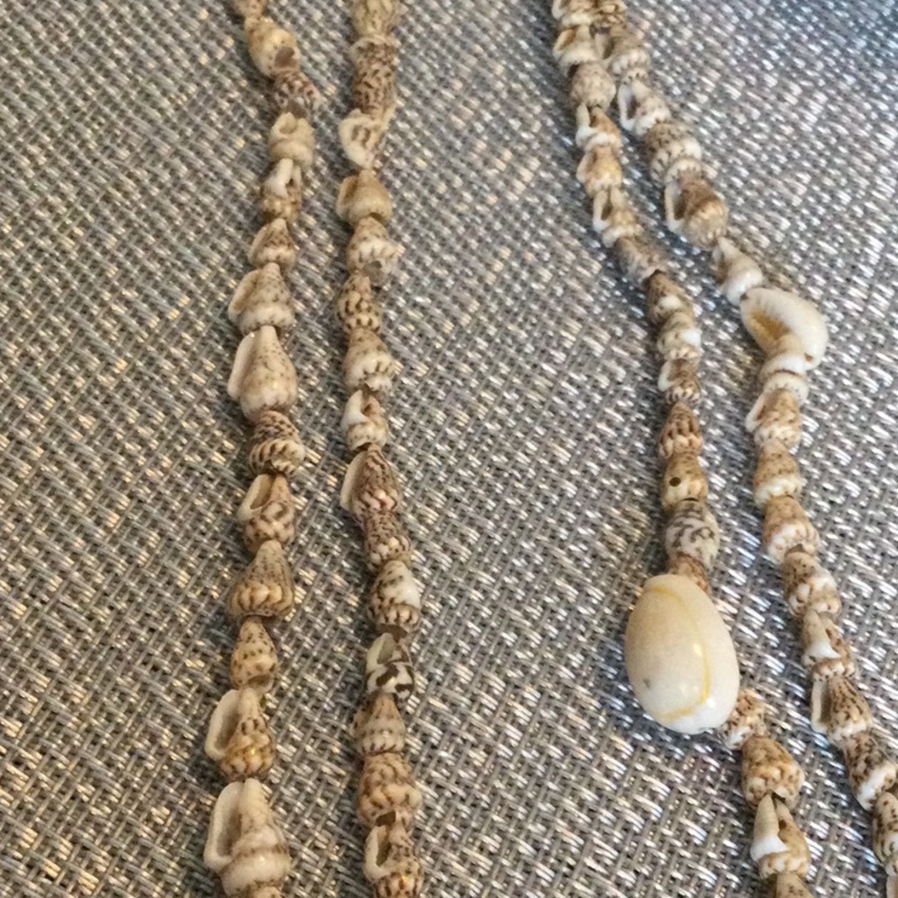 2-Puka Sea Shell Necklace Bundle - Picture 5 of 5